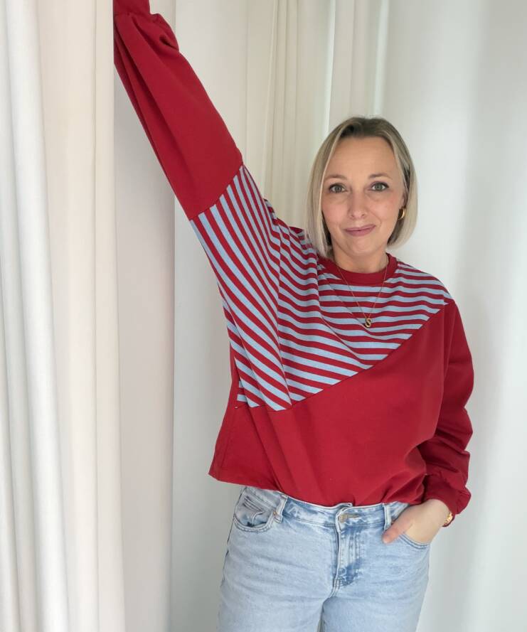 Sweater Scarlet Stripe