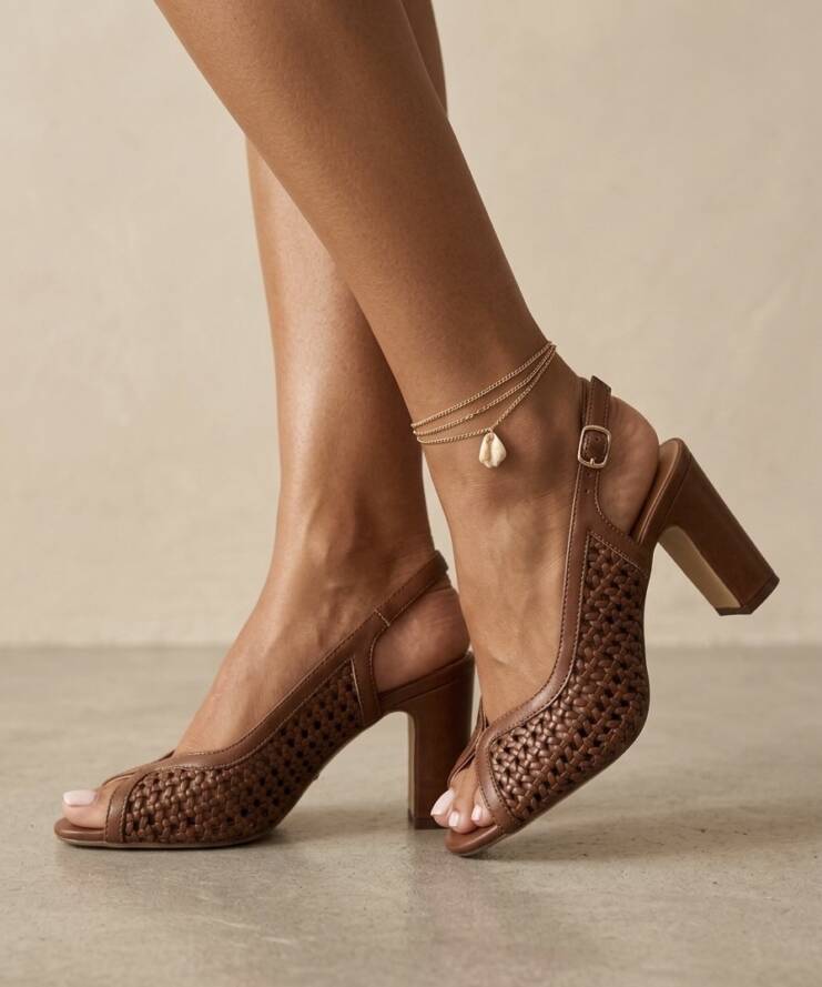 Sandalen Dolce Vita Camel