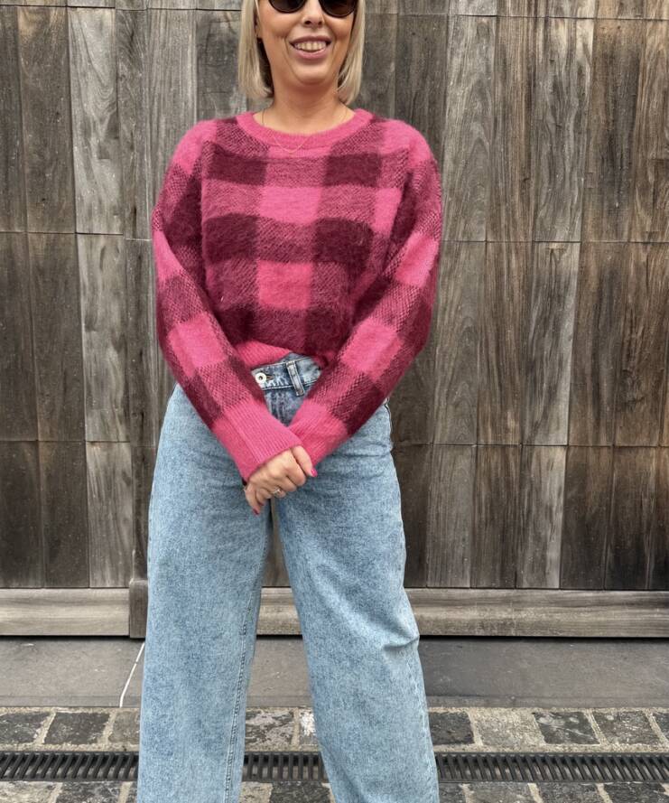 ICHI Check Knit – Pink/Burgundy