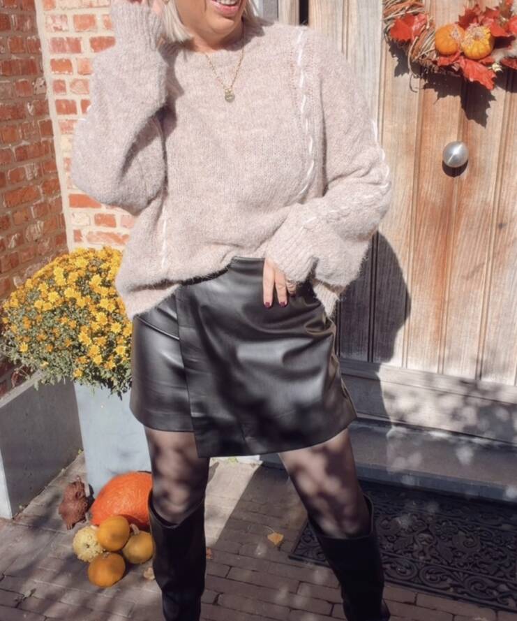 Pull Stitch Taupe